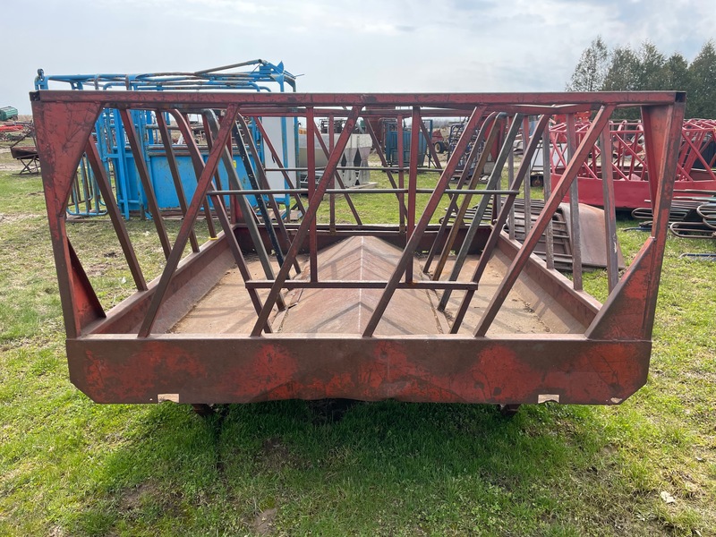 Hay/Forage/Livestock  Cattle Feeder Photo